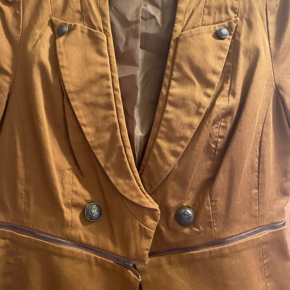 Brown Short Sleeve Women’s Jacket - Size Medium - Picture 8 of 13